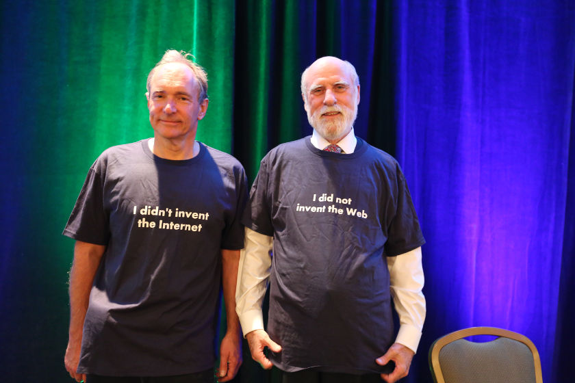 images/Tim_Berners-Lee_and_Vinton_Cerf.jpg